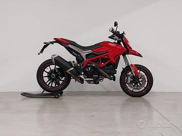 Ducati Hypermotard 939 Red
