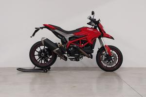 Ducati Hypermotard 939 Red