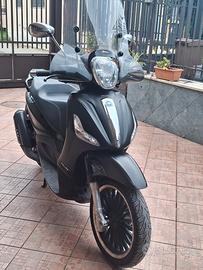 beverly 300 abs police 2019 