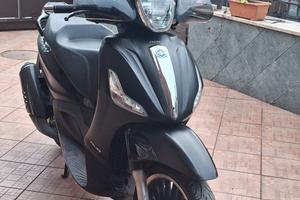 beverly 300 abs police 2019 