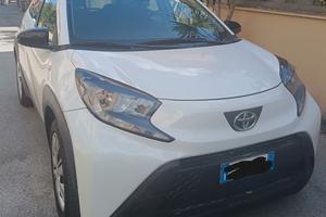 Toyota Aygo X 1.0 VVT-i Active S-CVT  automatica