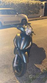 Beverly 300s 2019 Abs-Asr