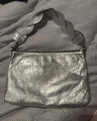 borsa argentata loristella