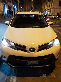 TOYOTA RAV4 2.0 D-4D 124 CV - TAGLIANDI ORIGINALI