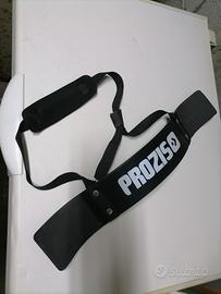arm blaster prozis, isolatore per bicipiti