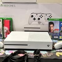 Console Xbox One S 1 TB bianca come nuova.