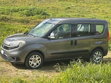 Dobló 1.6 diesel 5 posti