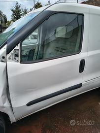 Porta anteriore sinistra Doblò