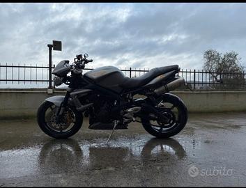 2012 Triumph street triple R