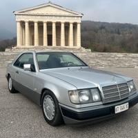 MERCEDES CE 200 1992 ASI