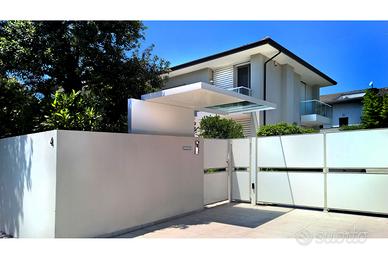 Villa bifamiliare Cesena prima periferia