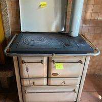 Cucina a legna con forno Lincar Cuore di Ghisa