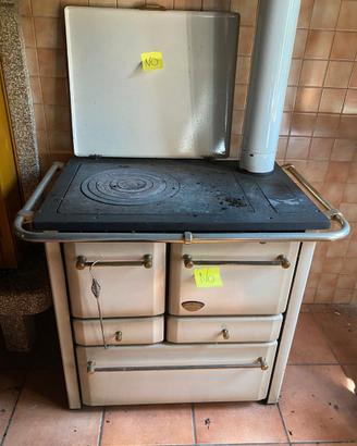 Cucina a legna con forno Lincar Cuore di Ghisa