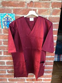 Tuta sanitaria granata/bordeaux