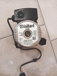 Pompa Caldaia Vaillant 
