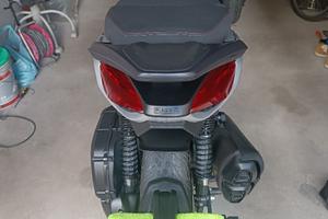 Motorino scooter BEVERLY 400 S