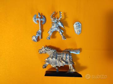 Condottiero del caos su destriero 5 ed Warhammer