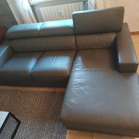 Divano letto in pelle con penisola 