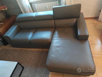 Divano letto in pelle con penisola 