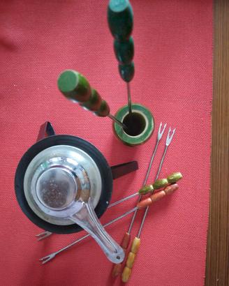 set fondue fornelletto forchettine vintage