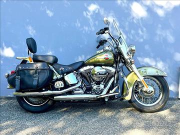 HARLEY-DAVIDSON Heritage 1690 Softail Classic