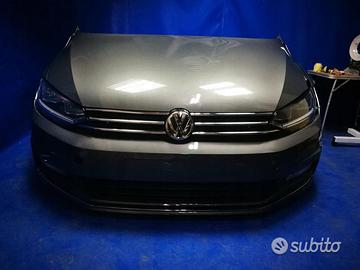 VW touran 5t 2.0 tdi cintura paraurti cofano anter