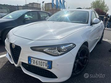 Giulia 2.2 TD 180 CV AT8 Sport Edition