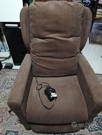 Poltrona reclinabile elettrica