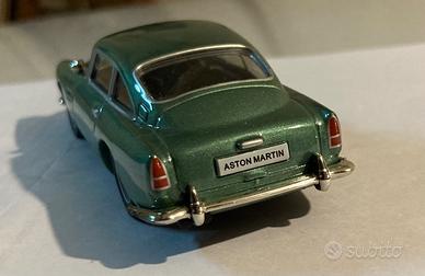 Aston Martin DB5 collezione De Agostini scala 1/43