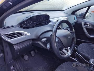 Cruscotto PEUGEOT 2008 del 2018