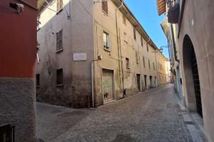 TREVIGLIO,IMMOBILE DA RISTRUTTURARE.