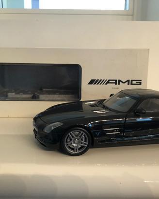Mercedes SLS AMG - Minichamps 1:18