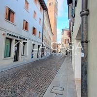 Negozio a San Vito al Tagliamento (PN)