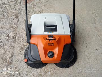 Spazzatrice a batteria STIHL KGA 770 - NUOVA -