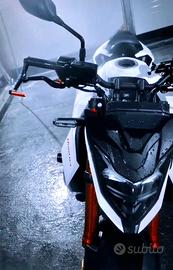 Honda hornet 750 moto 2023