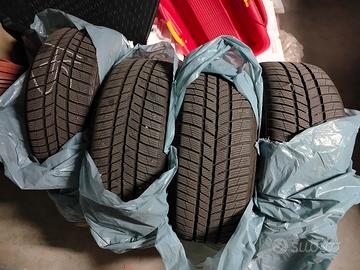 Pneumatici invernali Barum Polaris 5 R19 235 50 V