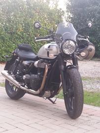 Triumph Street Twin 900 anche permuta