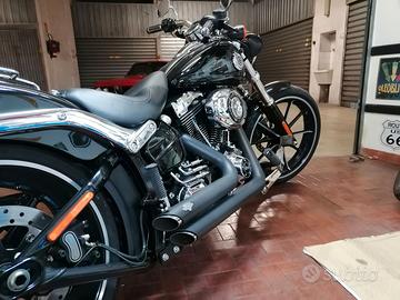 Harley  Softail  "Breakout" 103 2014  Uniprò