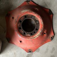 Flange Ruote trattore agricolo