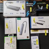 Materiale informatico vario.