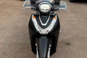 Honda SH 125 mode 2025 6.000km