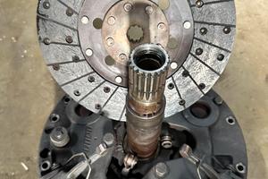 Frizione new holland 72 85