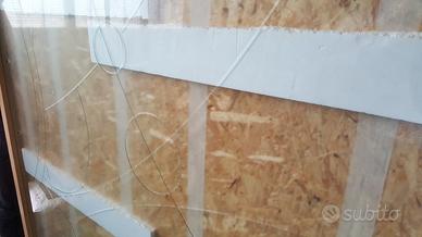 porta scorrevole in vetro