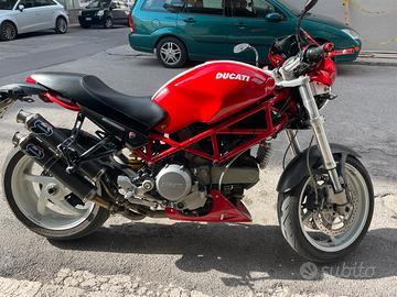 Ducati monster S2R