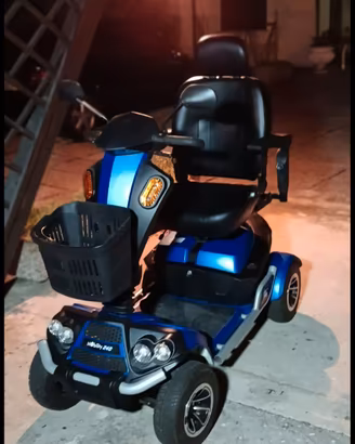 scooter elettrico per Anziani/Disabili mobility240