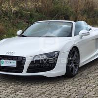 AUDI R8 Spyder 5.2 V10 FSI quattro R tronic