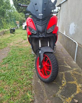 scooter sr gt 125