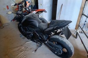 Moto Kawasaki Z750 