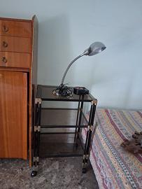 Tavolini TV e radio mangiacassette .