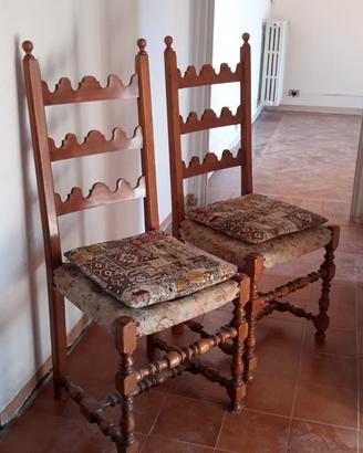 Sedie in legno + cuscini nuovi